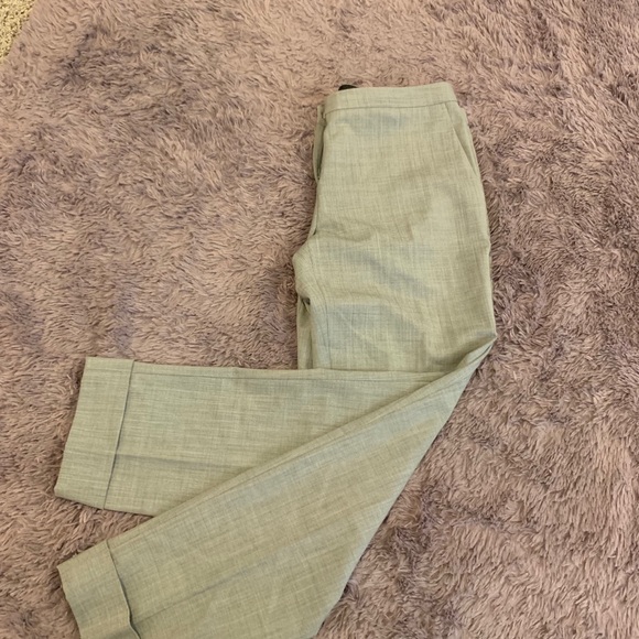 Light Gray Theory Trousers, Size 4. - Picture 3 of 5